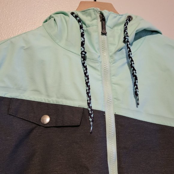 Aperture Jacket - Picture 2 of 4